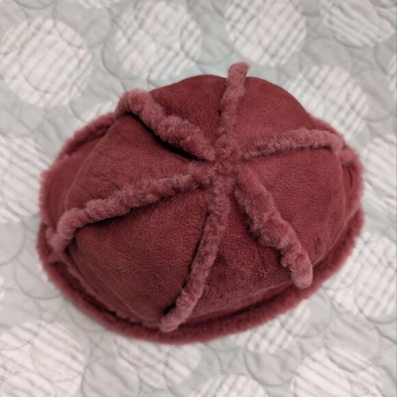 UGG Women`s Sheepskin Bucket Hat One Size Pink - Picture 5 of 15